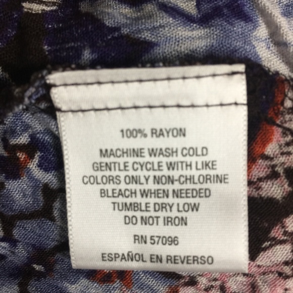 Style Co Mixed-Print Bell-Sleeve Floral Blouse - Picture 4 of 6